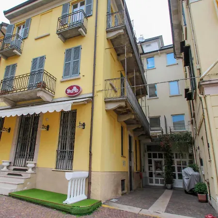 Apartament Holiday-3 By Interhome Baveno